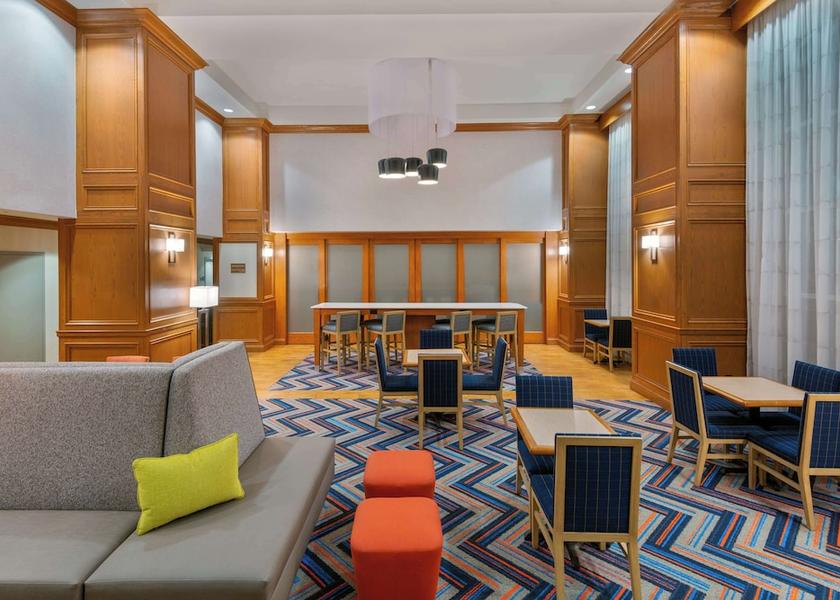 Tennessee Murfreesboro Lobby