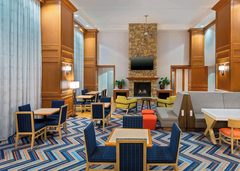 Tennessee Murfreesboro Lobby