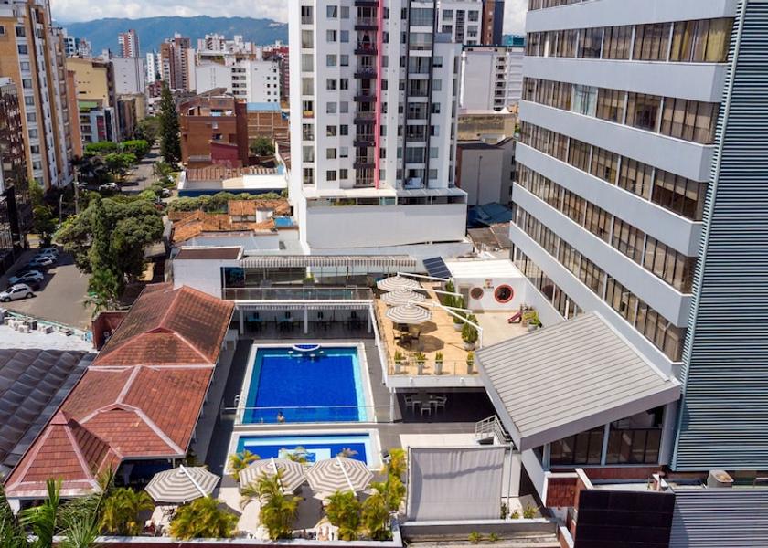 Santander Bucaramanga Exterior Detail