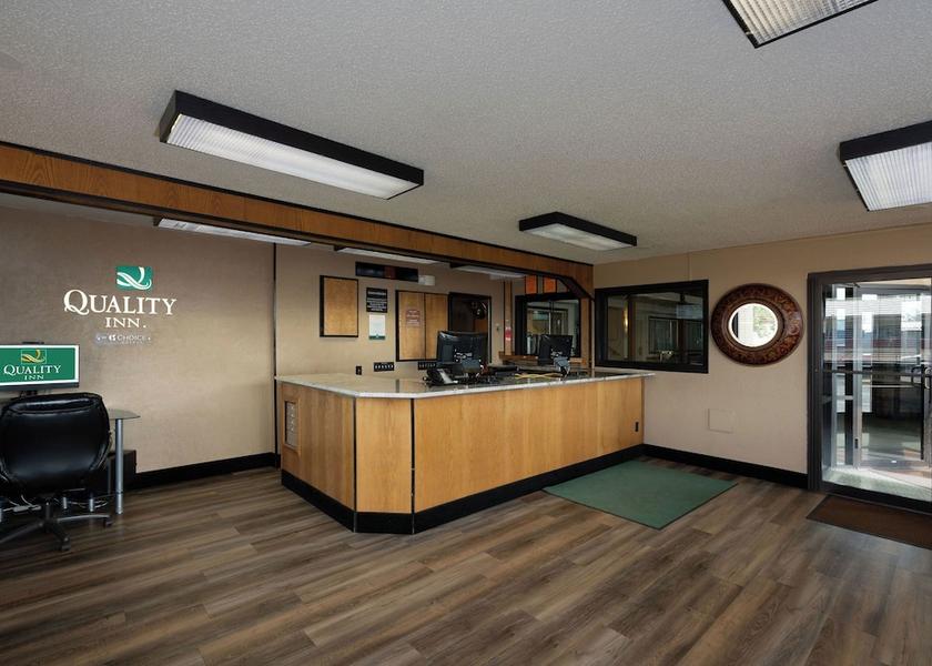 Montana Havre Reception