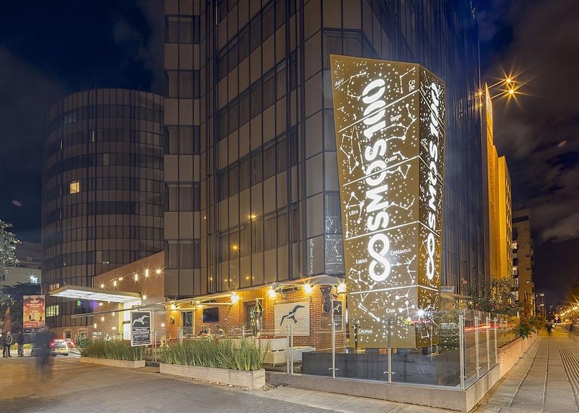 Distrito Capital Bogotá Front of property - evening/night