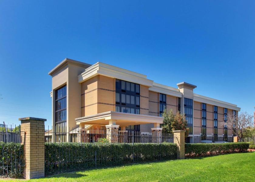 Texas Sugar Land Exterior