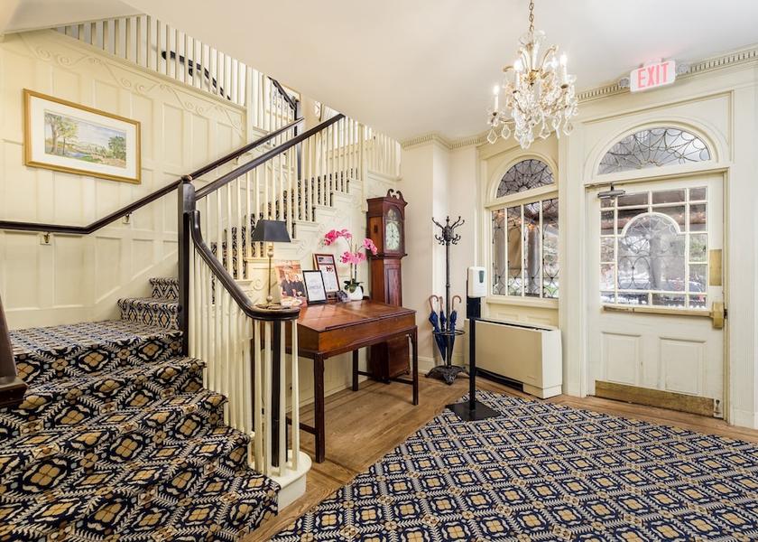 Connecticut Simsbury Reception