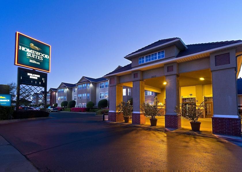 Texas Longview Exterior Detail