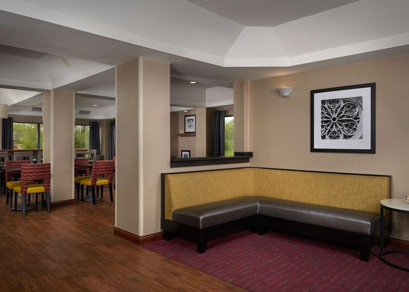 Indiana Shelbyville Lobby