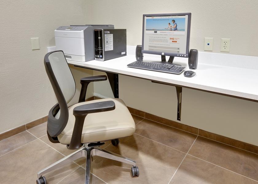 Kansas Salina Amenity