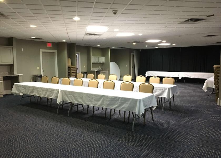 Michigan Kalamazoo Meeting Room