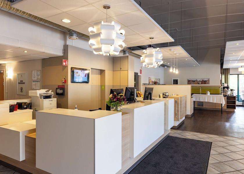 Stockholm County Kista Reception