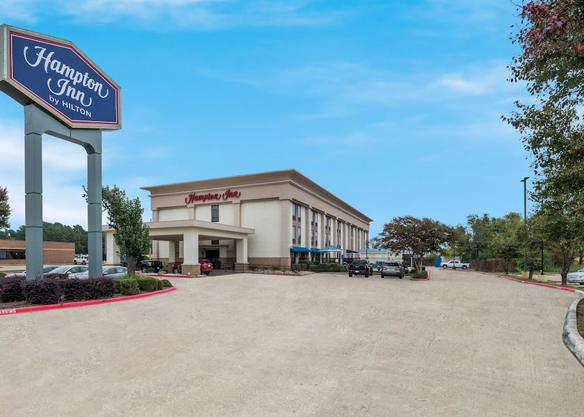 Texas Marshall Exterior Detail