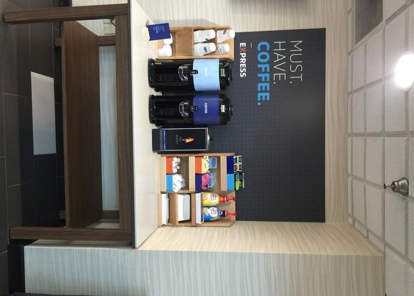 North Carolina Sanford Breakfast Area