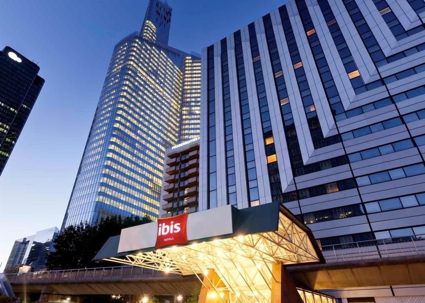 Île-de-France Courbevoie Hotel Exterior