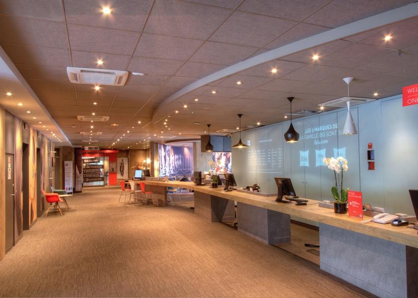 Ile-de-France Gentilly Lobby