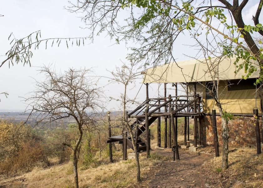 Mara Region Serengeti Exterior Detail