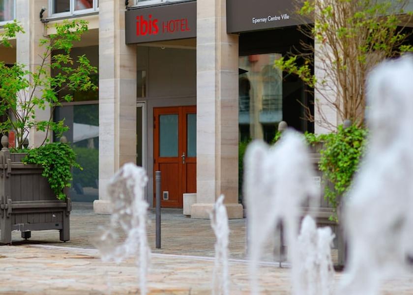 Grand Est Epernay Exterior Detail