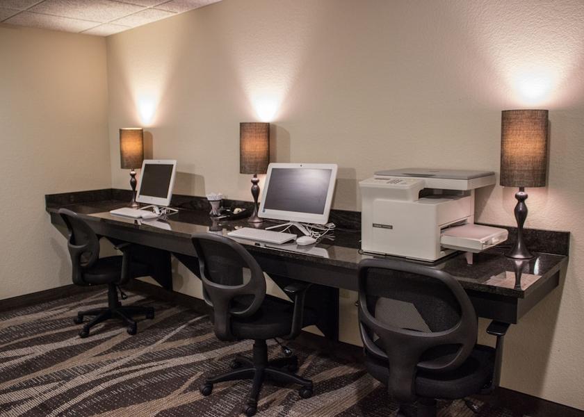 Wisconsin Oshkosh Business Centre