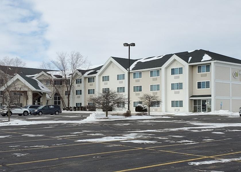 Wisconsin Oshkosh Facade