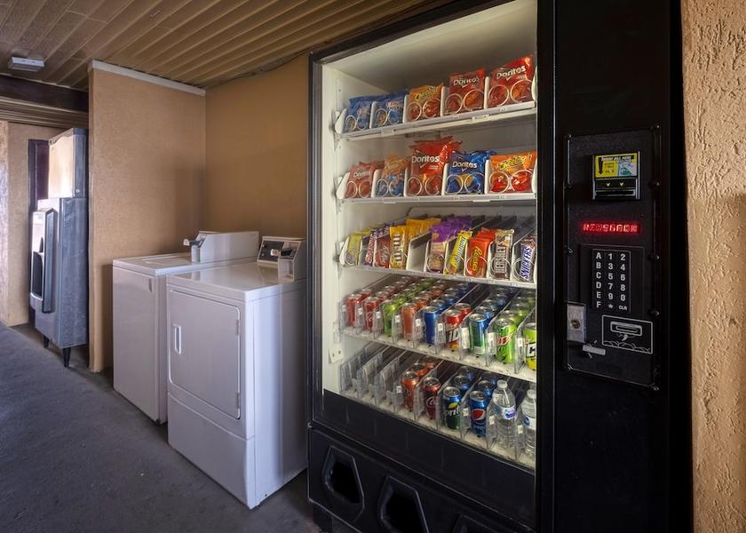 Alabama Muscle Shoals Laundry Room