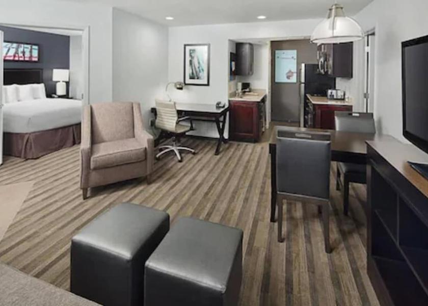 California El Segundo Private kitchenette