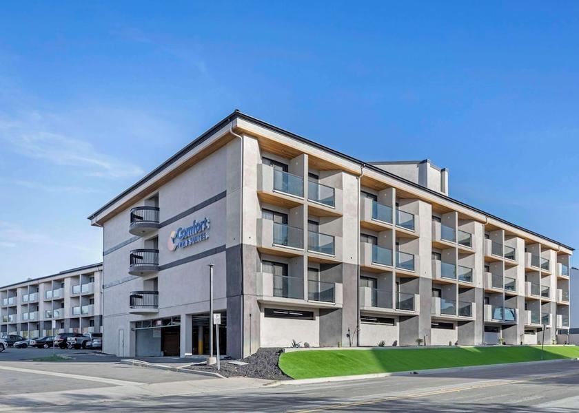 California Lake Forest Primary image