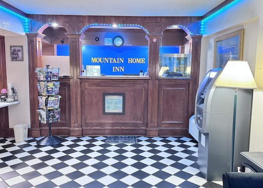 Arkansas Mountain Home Reception