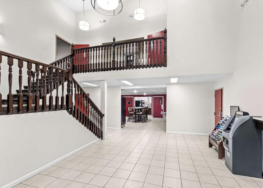 Illinois Granite City Lobby