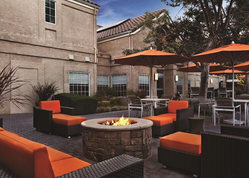 California Pleasanton Exterior Detail