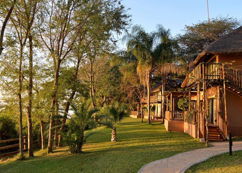  Kasane Exterior Detail