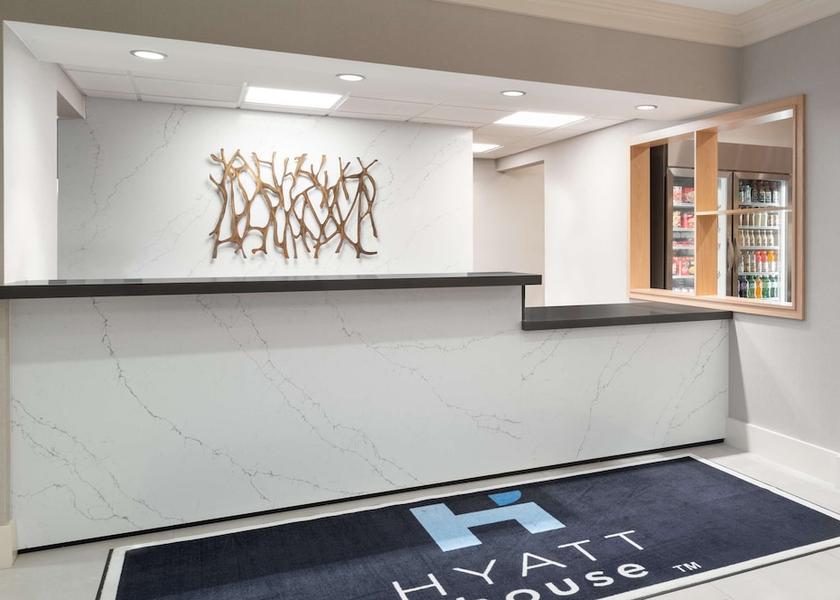 New York West Harrison Lobby