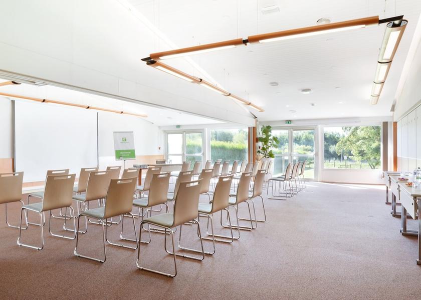 Hauts-de-France Englos Meeting facility