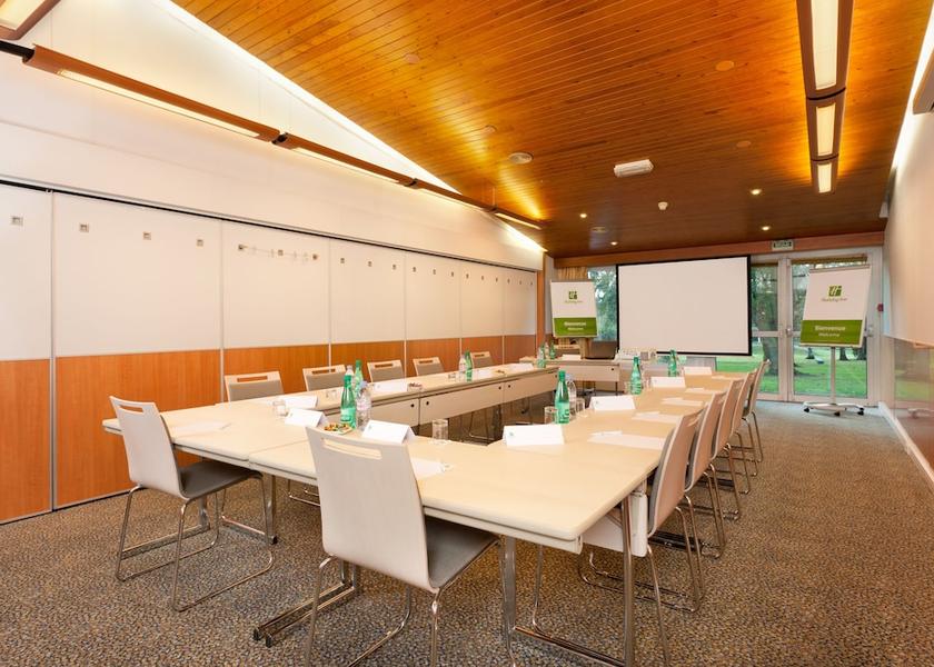 Hauts-de-France Englos Meeting facility