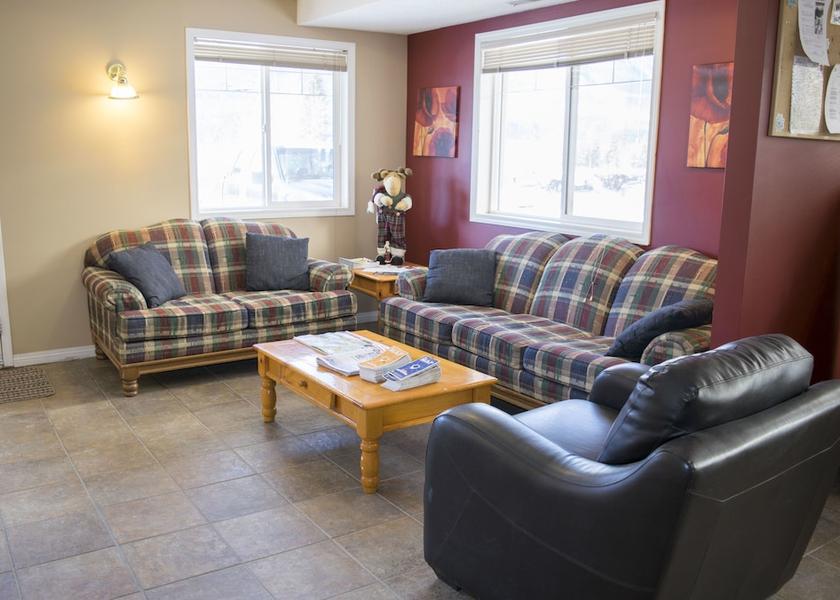 Alberta Harvie Heights Lobby