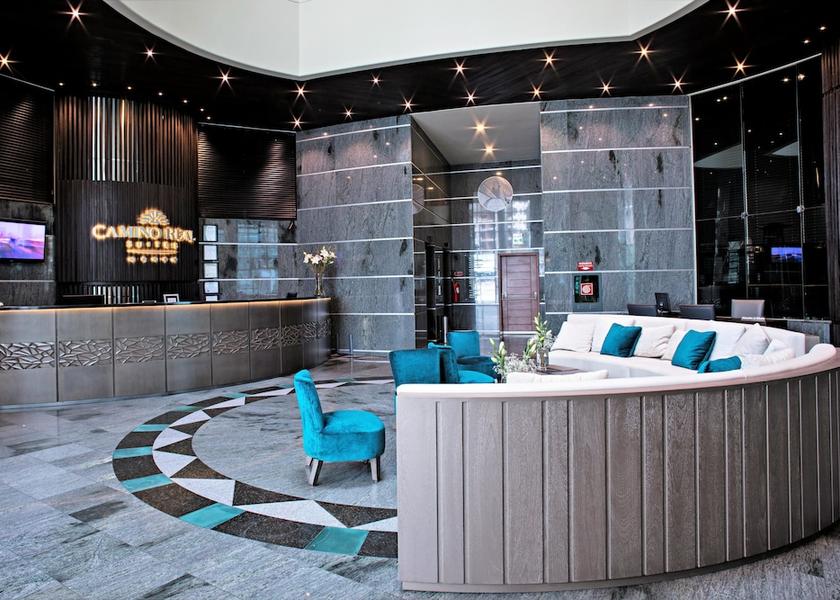 La Paz La Paz Reception