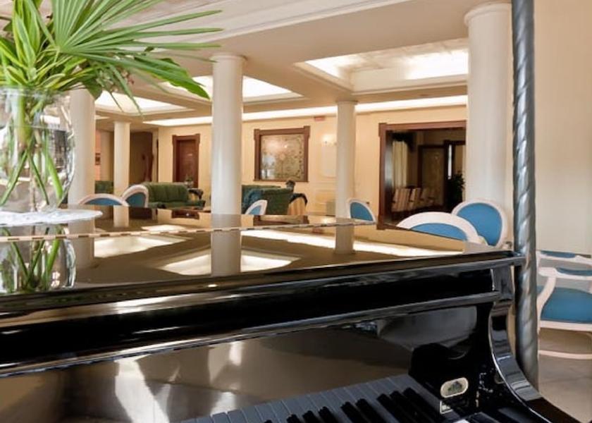 Veneto Abano Terme Interior Entrance