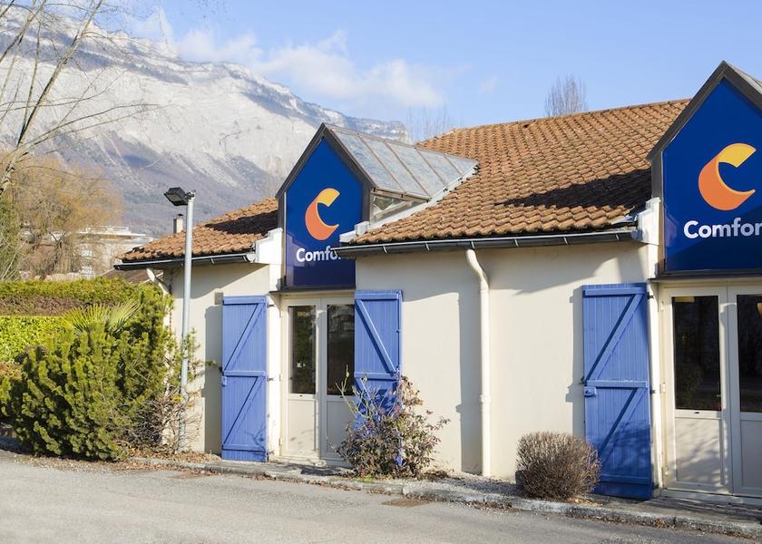 Auvergne-Rhone-Alpes Meylan Exterior Detail