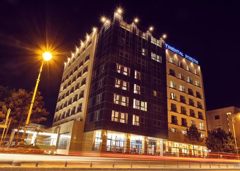  Constanta Exterior Detail