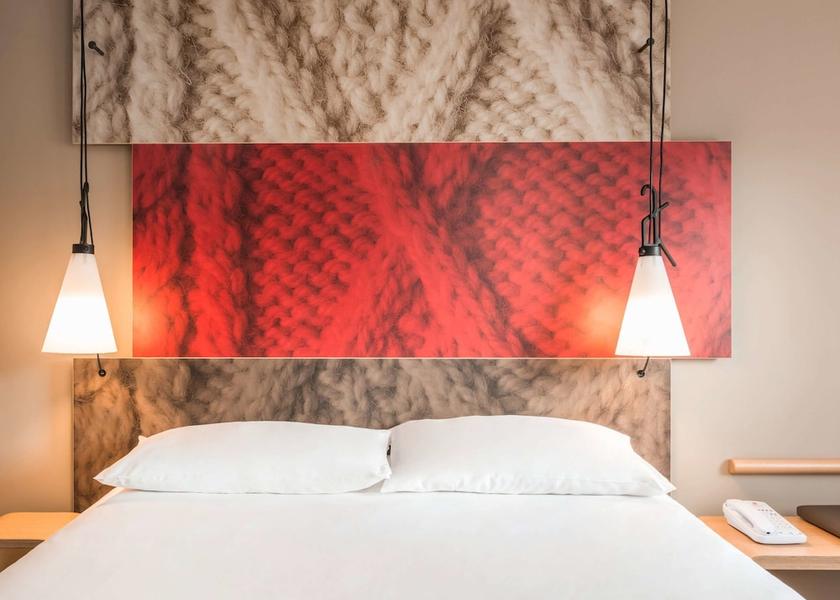  Saint-Louis Room