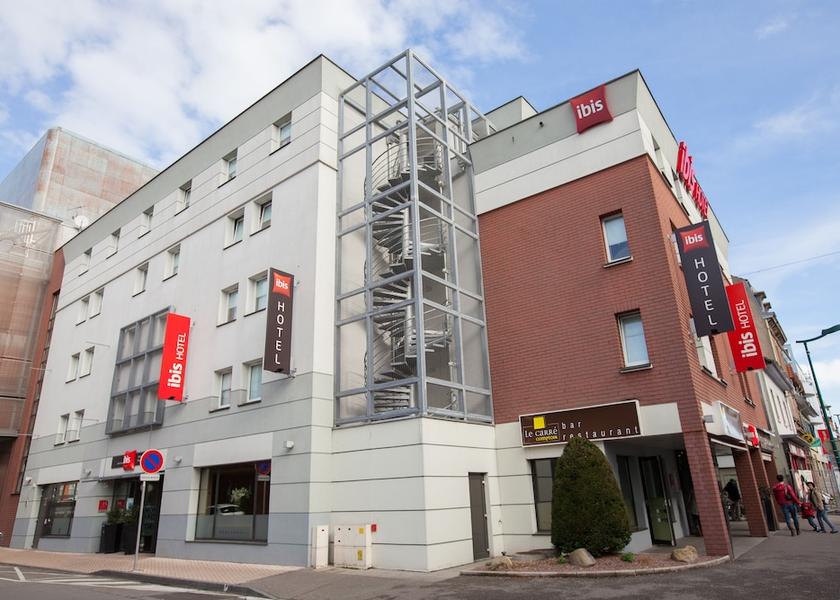  Saint-Louis Facade
