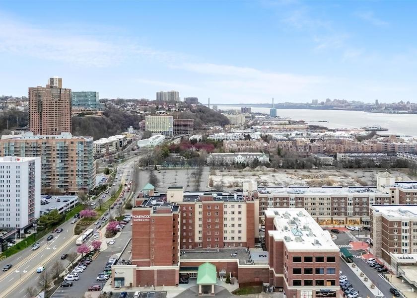 New Jersey Edgewater Exterior