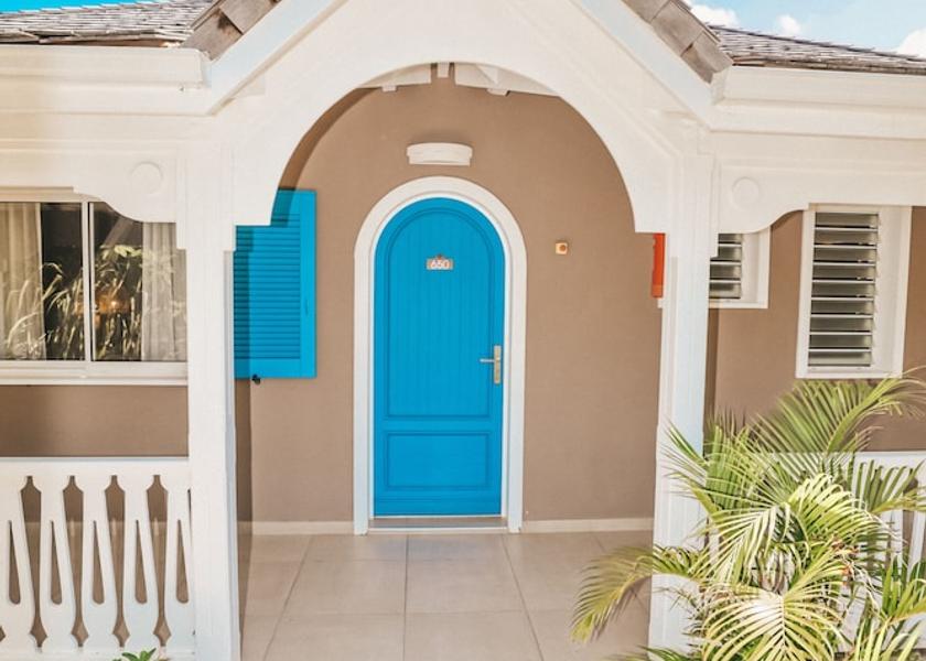  Orient Bay Front of property