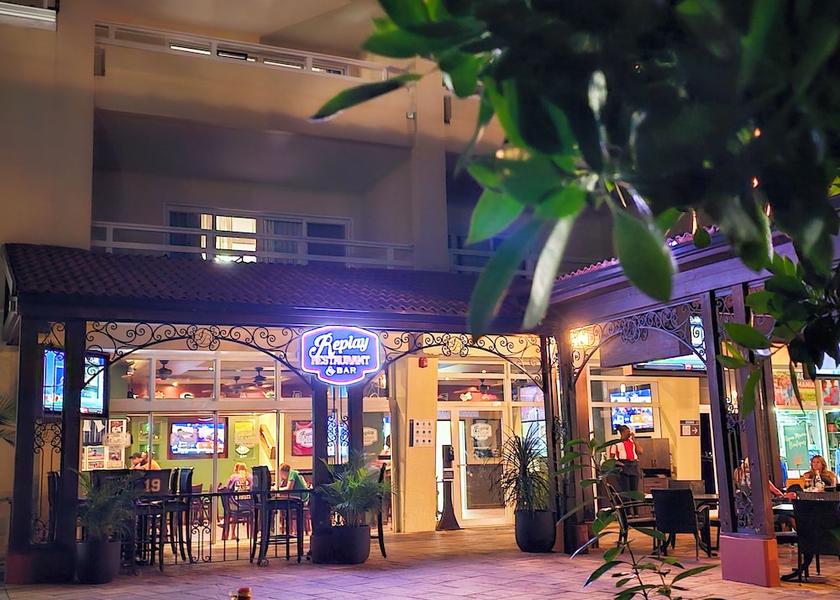  Simpson Bay Sports Bar