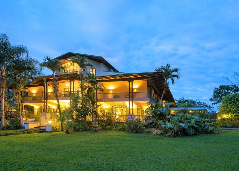 Cartago Turrialba Facade