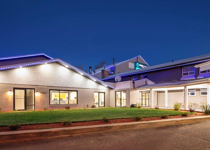 Alberta Medicine Hat Exterior Detail