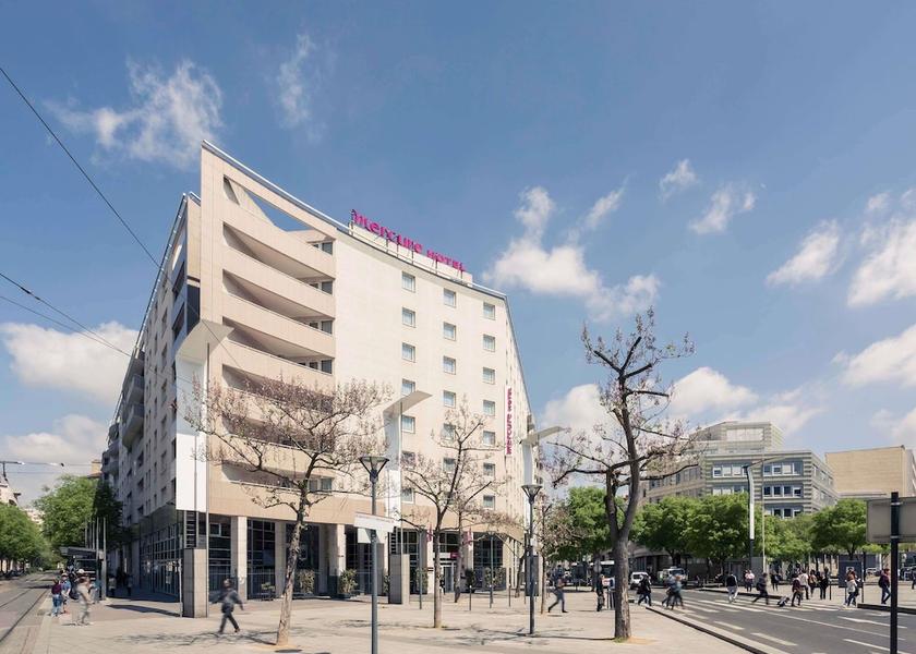 Auvergne-Rhône-Alpes Villeurbanne Exterior
