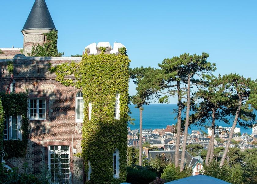 Normandy Etretat Exterior Detail