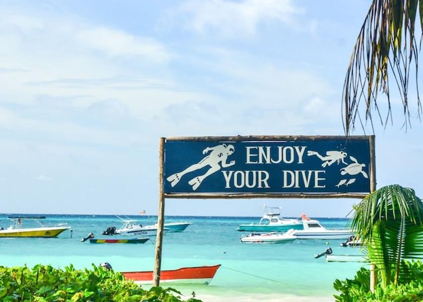 Baie Sainte Anne Praslin Island Exterior Detail