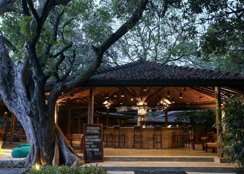 Central Province Sigiriya Bar (on property)