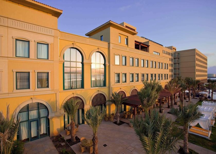 Djibouti Exterior Detail