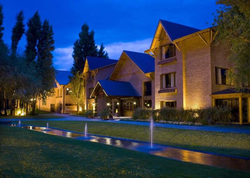 Santa Cruz El Calafate Facade