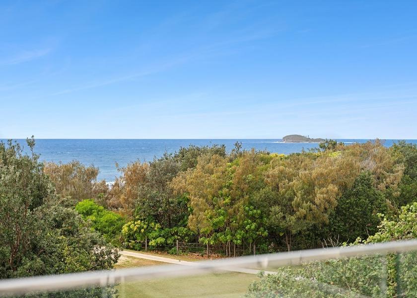 Queensland Sunshine Coast Beach/ocean view