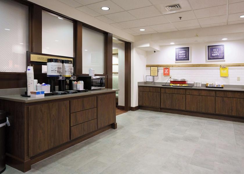 Kansas Hays Breakfast Area